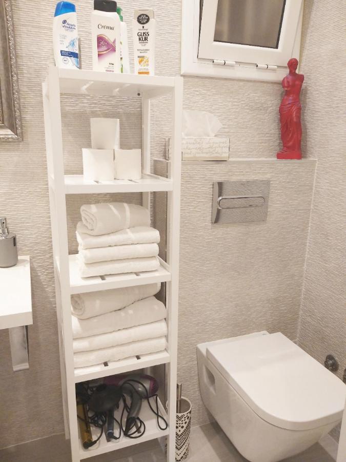 Family Deluxe Apartment Beach Castelldefels Eksteriør billede